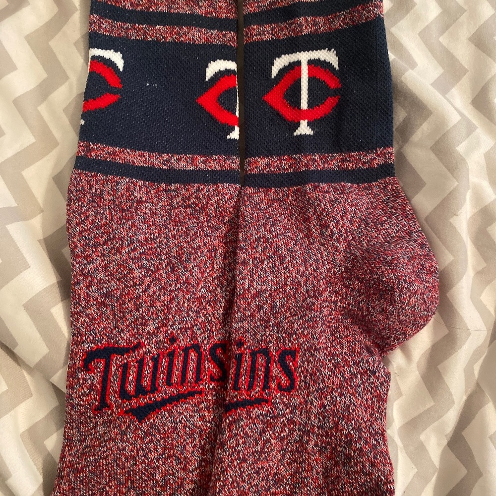 Twins socks, medium